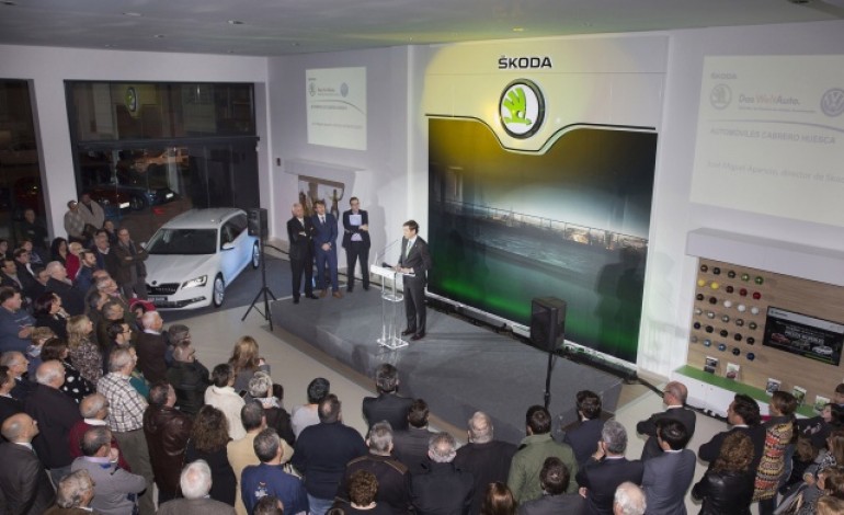 350 personas han asistido a la inauguración de las nuevas instalaciones de Skoda y Das Welt Auto del Grupo Cabrero en Huesca