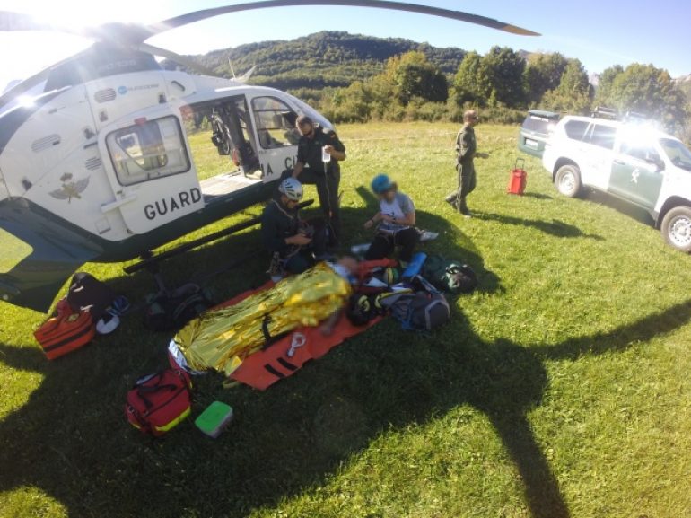 Durante 2015, el Servicio de Montaña de la Guardia Civil, ha rescatado a más de 1.500 personas, 405 de ellas en Aragón