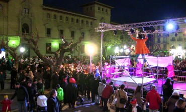 Miles de personas disfrutan del Carnaval de Huesca