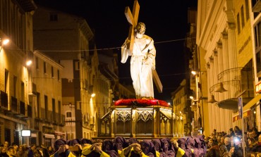 Emotiva Procesión de Nuestro Padre Jesús Nazareno este Miércoles Santo en Huesca