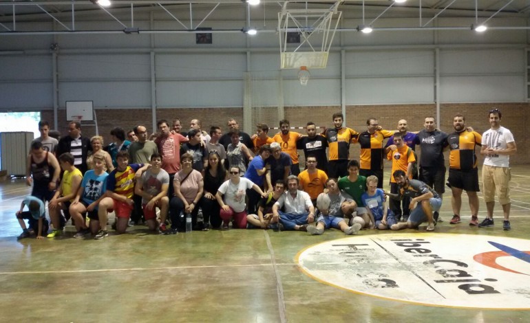 Muchachos con síndrome de Down de Bulgaria, Sicilia y de Huesca conviven en el campamento europeo de Fonz