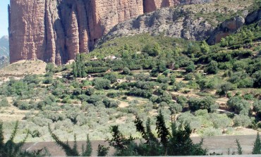 El programa "Palmo a Palmo" oferta actividades de cultura y naturaleza en los Mallos