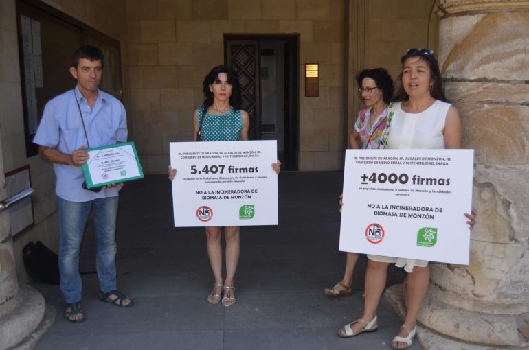 Casi 4000 firmas en papel y 5400 digitales contra la Incineradora de Biomasa de Monzón