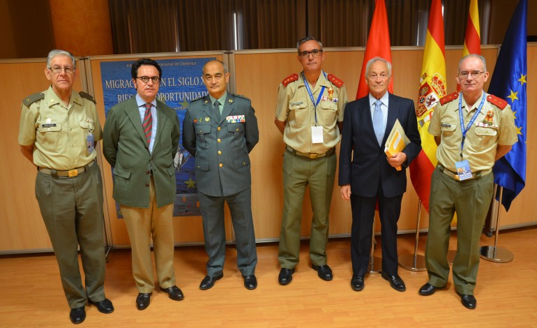 “El reto de las migraciones irregulares es enorme y en Europa se tiene que extender la idea de seguridad compartida”
