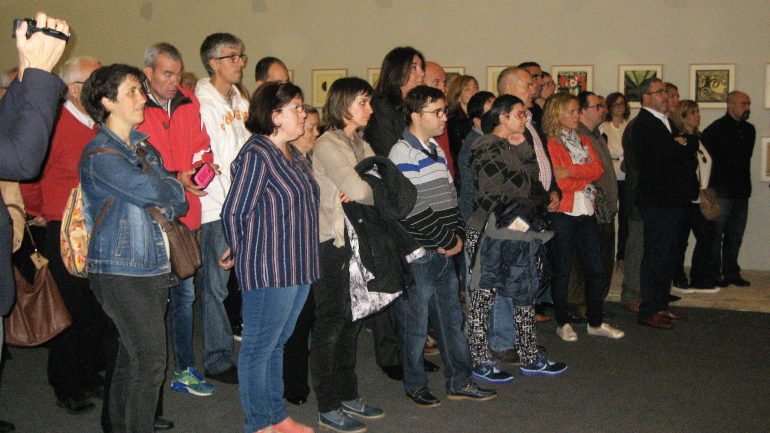 Atades presenta el Vino Amigo de Bodegas Enate en el Museo de Huesca