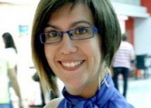 Nuria Casanova, de Veintiocho Comunicación Creativa, en el ciclo 'Sumando Experiencias con Directivas' en Huesca