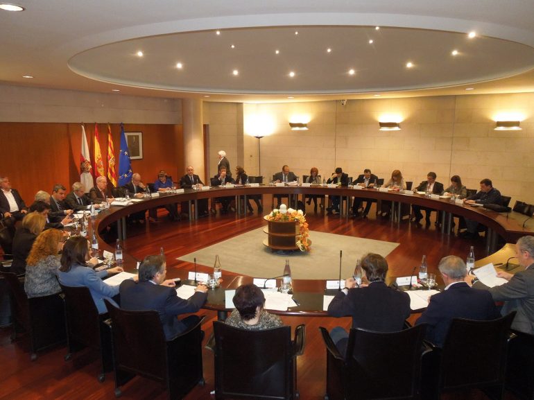 La Diputación de Huesca pide medidas que favorezcan el trabajo de autónomos y pequeñas empresas en el medio rural