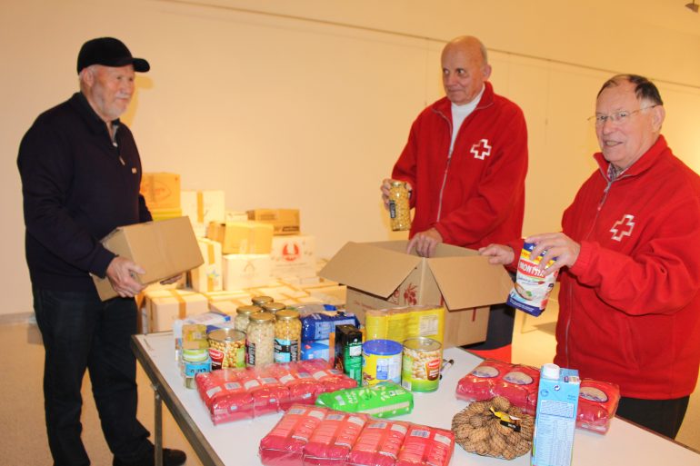 Donan 1.100 kilos de alimentos para los refugiados saharauis en Binéfar