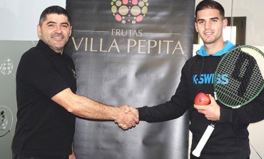 Frutas Villa Pepita, de Cofita,  patrocina al tenista Pablo Irigaray