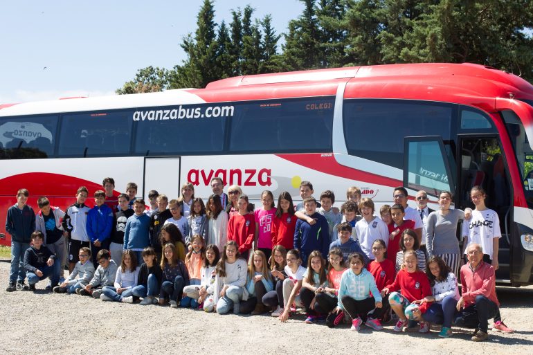 Los escolares aragoneses conocen las ventajas de viajar en autobús con la empresa AVANZA alosa