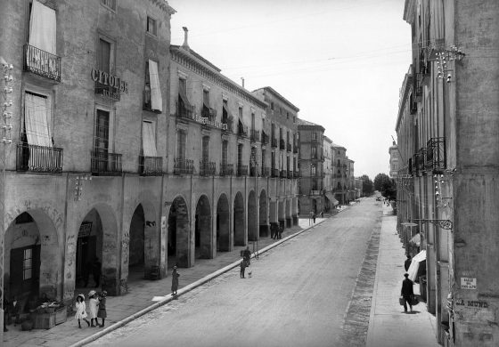 El fondo del fotógrafo Rodolfo Albasini pasa a formar parte de la Fototeca para documentar los comienzos del siglo XX