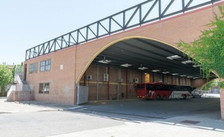 IU lamenta la supresión de servicios en la línea de autobús entre Zaragoza y Fraga