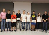 Nueve jóvenes deportistas de Binéfar reciben becas municipales por su especial proyección por valor de 6.000 euros