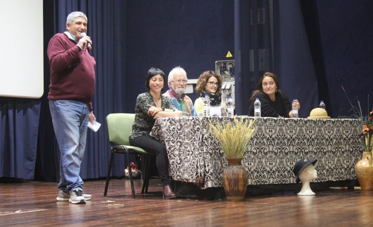 El CPEPA Monegros abre el curso de Educación de Adultos 2017-2018, que suma más de 400 personas matriculadas, con un participativo acto de convivencia para dar visibilidad al servicio