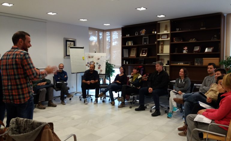 Finaliza con buena nota el primer curso de formación de Atades “Acercando las personas al autismo” financiado por ADESHO