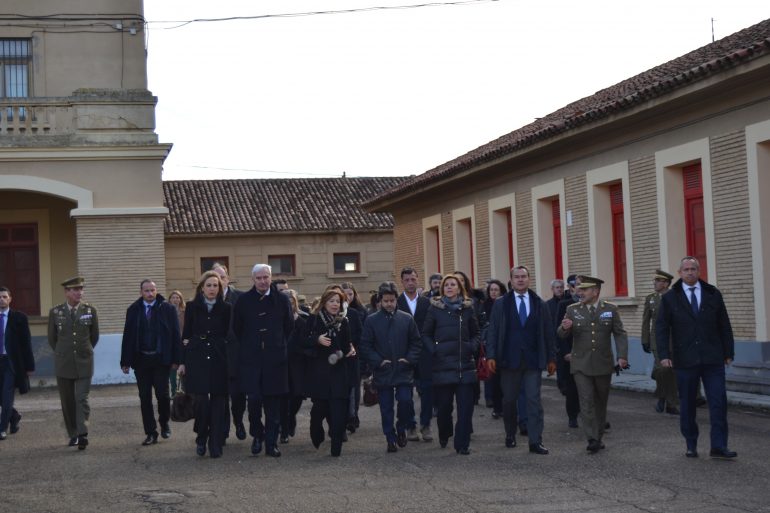 Defensa anuncia el traslado del Cuartel General de la División Castillejos a Huesca