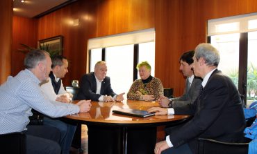 El presidente de la DPH se reúne con empresarios del Alto Gállego que plantean recuperar la Residencia de Panticosa