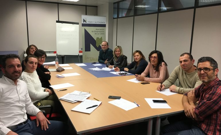 "Conócenemos, hacemos cosas apasionantes y estamos aquí", proyecto literano que impulsa inquietudes