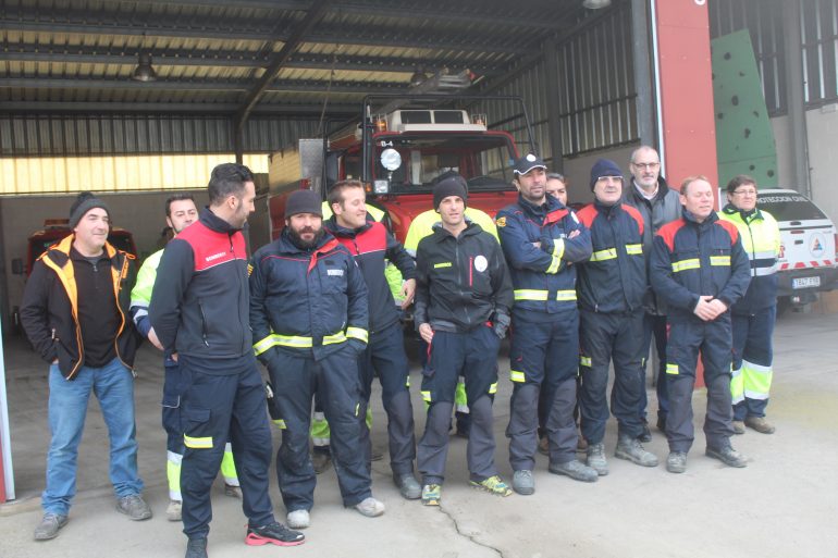 Los bomberos de la Comarca del Cinca Medio muestran su rechazo a la denuncia que exige el cierre del servicio