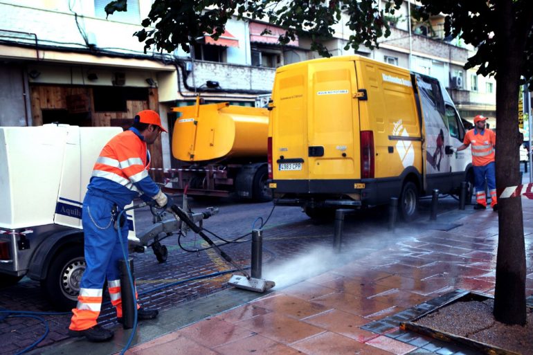 El Justicia de Aragón nos da la razón en la denuncia por la utilización de penados en el servicio de limpieza viaria de Fraga