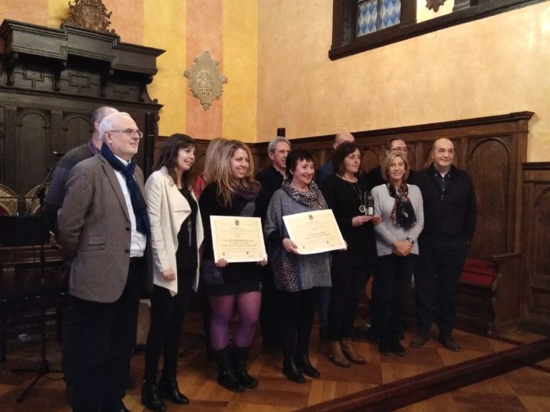 Elena Gusano Galindo y el CRA Alta Ribagorza recogen los premios Pedro Lafuente de Huesca