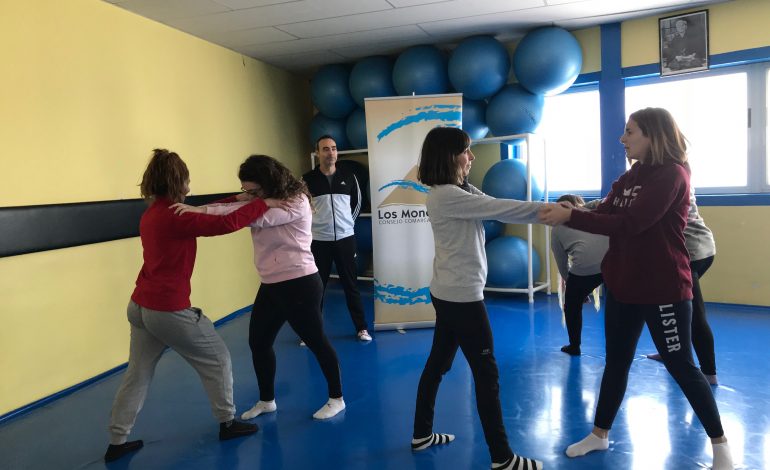 Gran acogida de los talleres de defensa personal para mujeres en los Monegros
