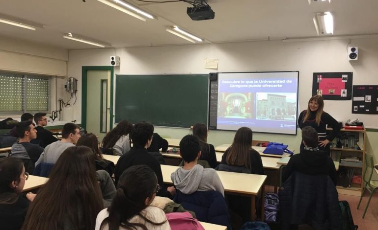 El Campus de Huesca imparte charlas de orientación universitaria en todas las comarcas altoaragonesas