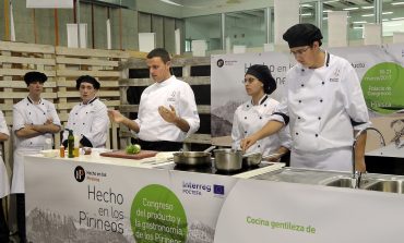 La escuela de hostelería de Guayente oferta tres menús Hecho en los Pirineos