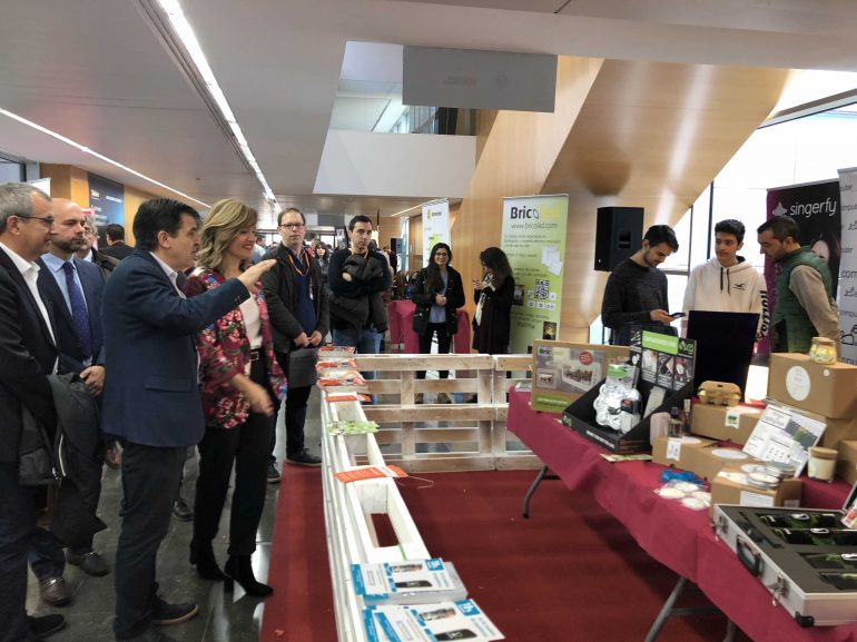 La consejera de Innovación del Gobierno de Aragón Pilar Alegría destaca la “gran potencialidad del comercio electrónico” en la  XIV Feria de Tiendas Virtuales de Aragón