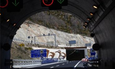 La Guardia Civil investiga a un conductor por adelantar de forma temeraria dentro de un túnel del Monrepós