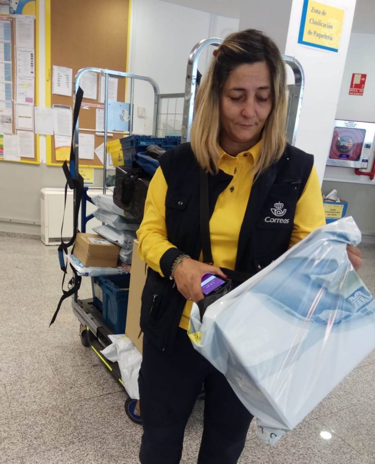 Correos renueva las PDAs de sus carteros de Huesca