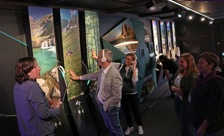 El PIRIBUS despliega su visión del Pirineo en Jaca