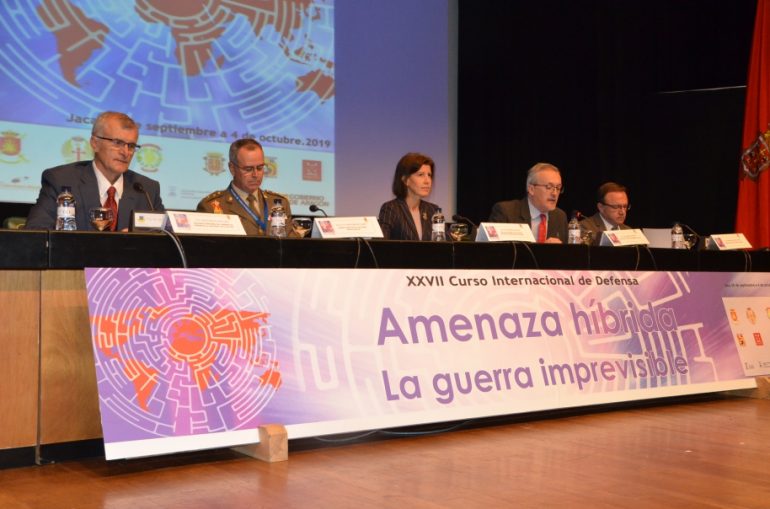 Arranca la segunda jornada del XXVII Curso Internacional de Defensa como foro de debate sobre seguridad y defensa