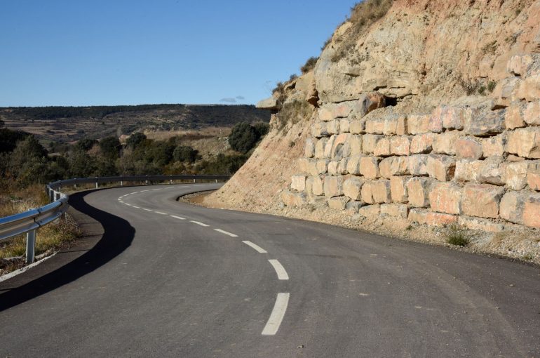 Cerca de 2 millones de euros de la Diputación de Huesca para adecuar los accesos del medio rural