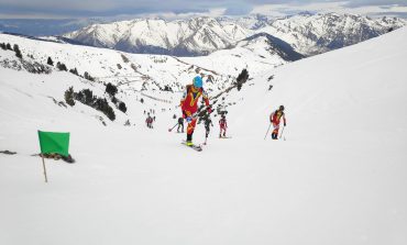 El equipo aragonés de esquí de montaña aspira este fin de semana a conseguir tres títulos en la Copa de España