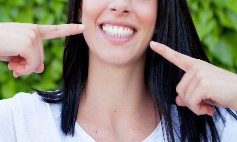 ¿Cuál es la mejor ortodoncia? ¿Qué ventajas e inconvenientes presentan los brackets, la ortodoncia lingual y la invisible?