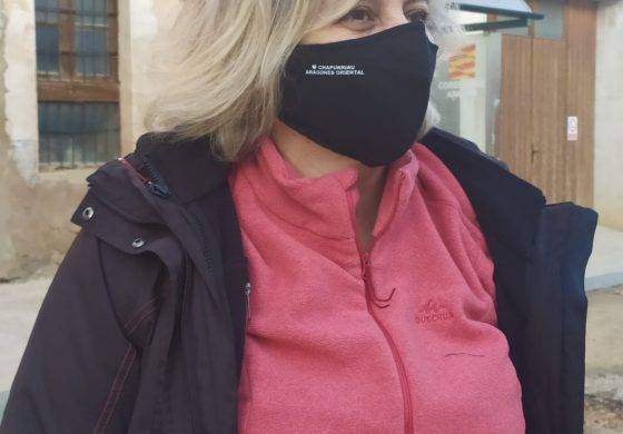 Un grupo de mujeres lidera una campaña de mascarillas Chapurriau/Aragonés oriental
