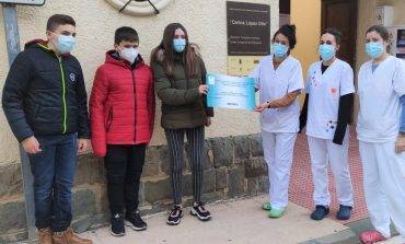 Donación ejemplar y solidaria al Centro de Atención Temprana "Carlos López Otín"