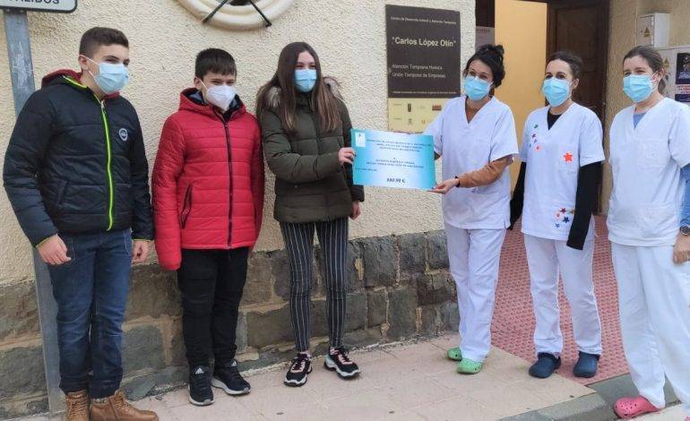 Donación ejemplar y solidaria al Centro de Atención Temprana "Carlos López Otín"
