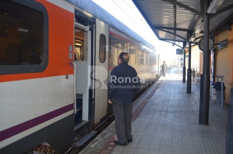 El ferrocarril como eje estratégico para el territorio es la reivindicación de Podemos