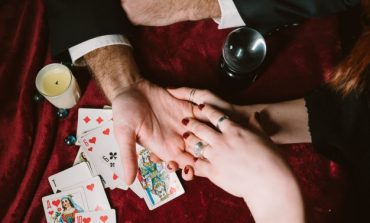 4 Amarres de amor fuertes y efectivos creado por Manuela Prado