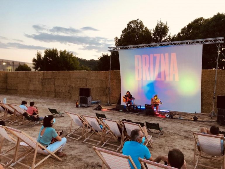 «El verbo odiado» actúa en el festival de Ayerbe