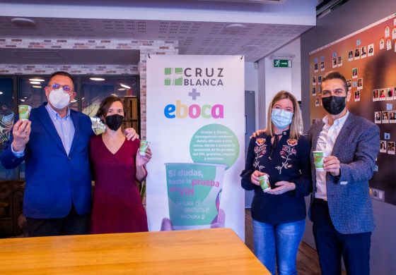 Cruz Blanca Huesca y Eboca lanzan una colección de vasos solidarios