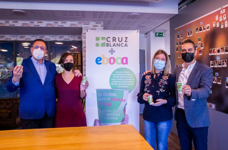 Cruz Blanca Huesca y Eboca lanzan una colección de vasos solidarios