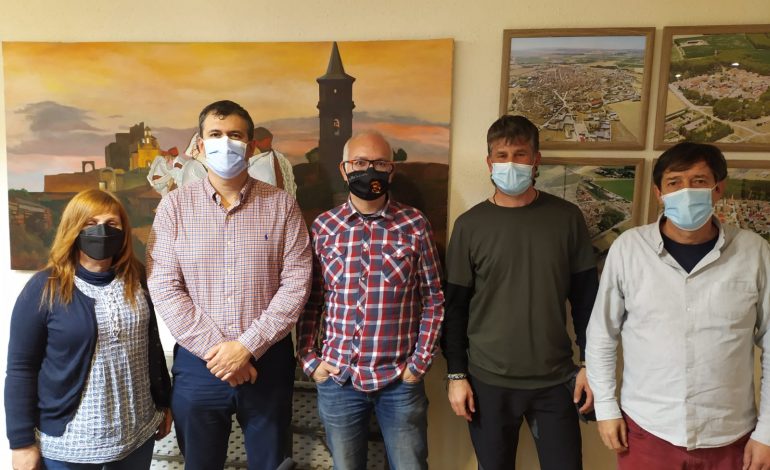 Palacín considera Almudévar y la avalancha que vive de proyectos de renovables, como ejemplo de la urgencia de planificación energética