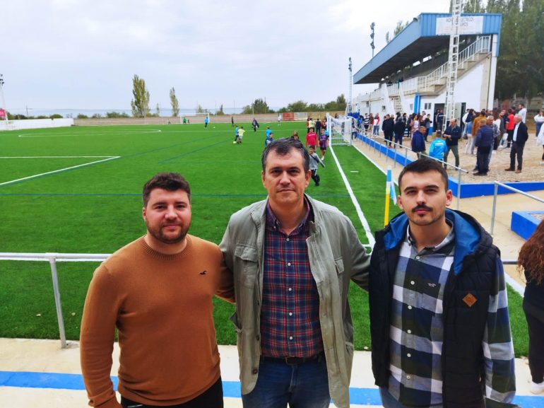 Joaquín Palacín manifiesta en Sariñena “su apuesta decidida por la juventud”