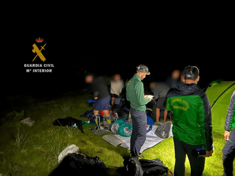 Rescate nocturno campamento con menores en Batisielles