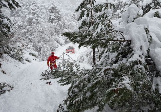 El operativo de vialidad invernal de la Hoya de Huesca ha funcionado este fin de semana a pleno rendimiento