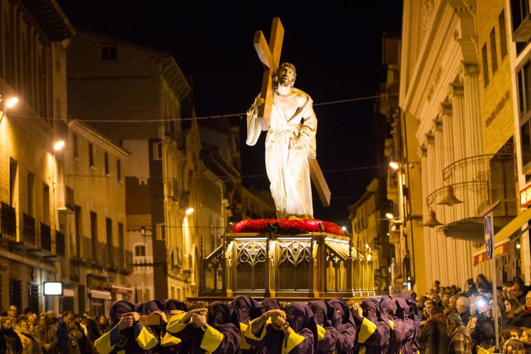 Emotiva Procesión de Nuestro Padre Jesús Nazareno este Miércoles Santo en Huesca