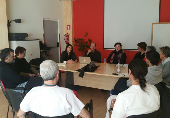 Podemos visita el Hospital de Jaca y se reúne con trabajadores y miembros de la Plataforma